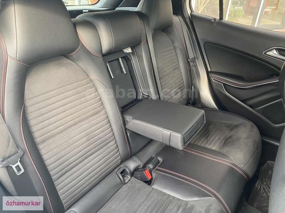ÖZHAMURKAR-2018 ORJİNAL MERCEDES GLA 180D AMG