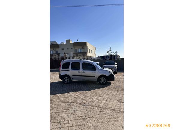 Sahibinden Renault Kangoo Multix 1.5 dCi Extreme 2017 Model 
