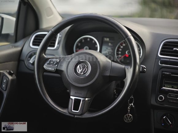 ÇİÇEK OTO'DAN 2013 MODEL VOLSKWAGEN POLO 1.4 COMFORTLİNE 166.000