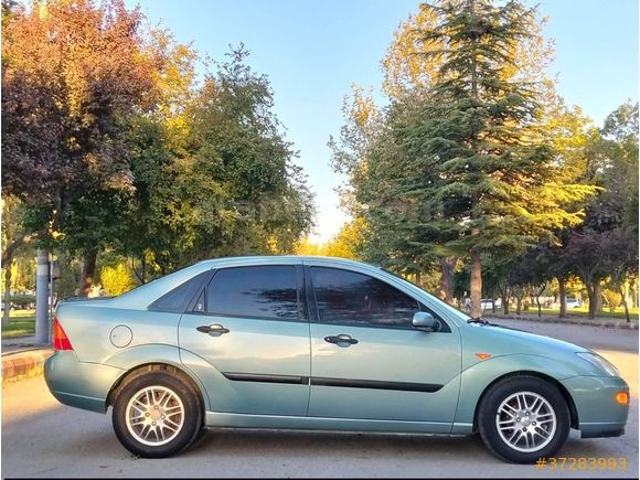 Sahibinden Ford Focus 1.6 Ghia 2001 Model Afyonkarahisar