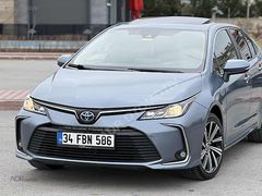 2022 COROLLA HYBRİD SUNROOF + ŞERİT TAKİP + ÇARPIŞMA ÖNLEME