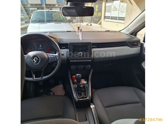 Sahibinden Renault Clio 1.0 SCe Joy 2022 Model 