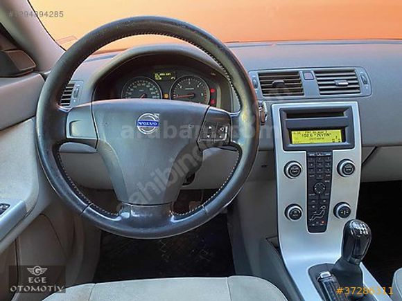 EGE OTO'DAN 187.000 km'de VOLVO S40 1.6D DYNAMİC
