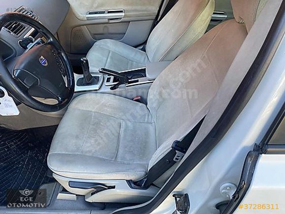 EGE OTO'DAN 187.000 km'de VOLVO S40 1.6D DYNAMİC