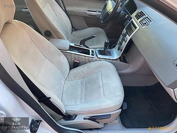 EGE OTO'DAN 187.000 km'de VOLVO S40 1.6D DYNAMİC