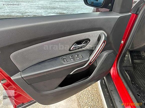 2019 DUSTER 4X4 TECHROAD