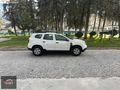 4X4 DUSTER