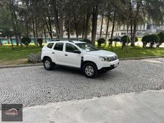 4X4 DUSTER