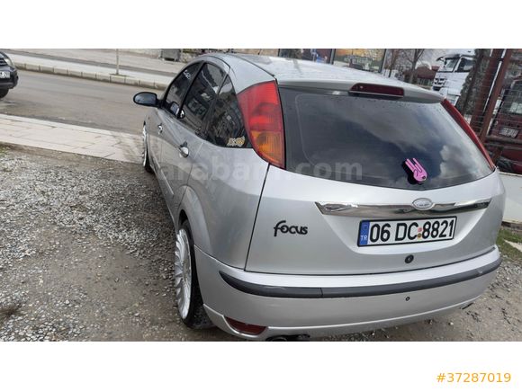 Galeriden Ford Focus 1.6 Comfort 2003 Model Konya