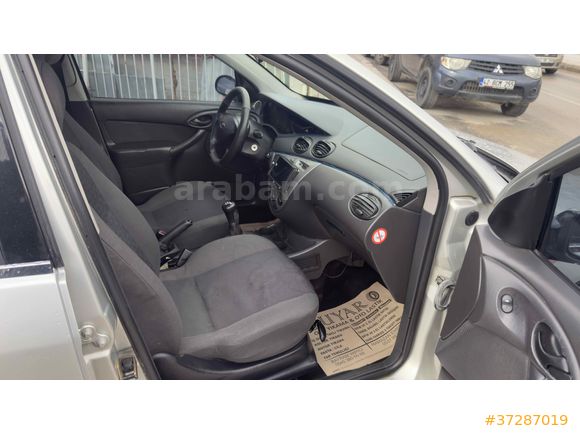 Galeriden Ford Focus 1.6 Comfort 2003 Model Konya