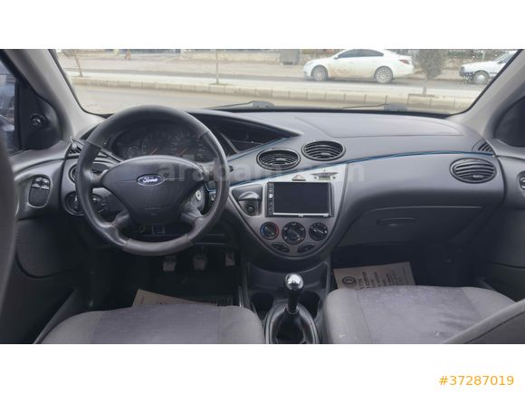 Galeriden Ford Focus 1.6 Comfort 2003 Model Konya