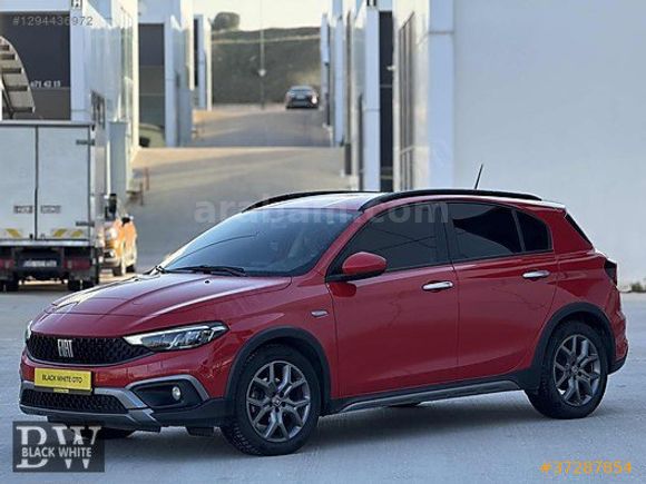 BLACK WHITE OTOMOTIV'DEN FİAT EGEA CROSS 1.4 FİRE URBAN HATASIZ