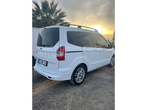 Sahibinden Ford Tourneo Courier 1.0 EcoBoost Titanium 2023 Model İzmir