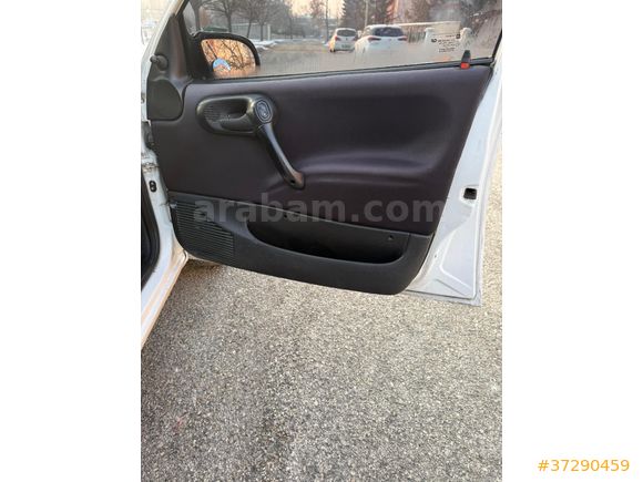 Sahibinden Opel Corsa 1.5 TD 2000 Model