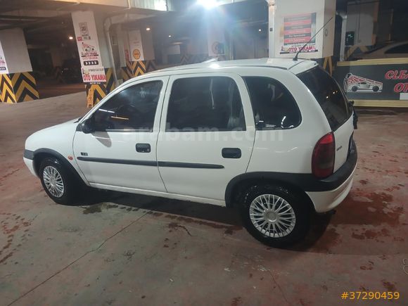 Sahibinden Opel Corsa 1.5 TD 2000 Model