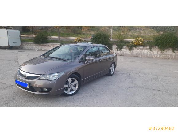 Değişensiz ,Düşük km full paket, temiz aile