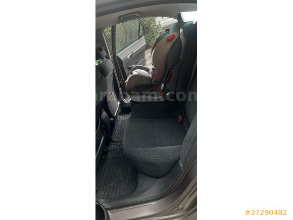 Değişensiz ,Düşük km full paket, temiz aile