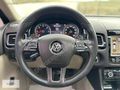 VW TOUAREG CAM TAVAN YETKİLİ SERVİS BAKIMLI HATASIZ MASRAFSIZ