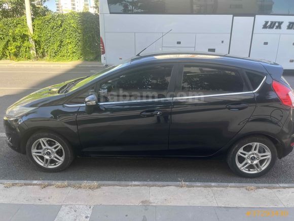 Sahibinden Ford Fiesta 1.6 Titanium 2013 Model 
