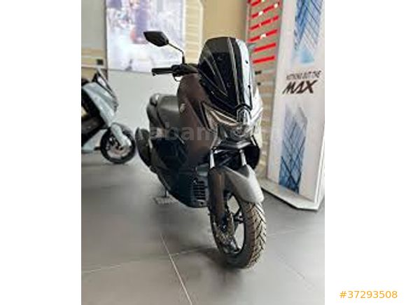 Sahibinden Yamaha NMax 125 -TERTEMİZ SIFIR MOTOR-