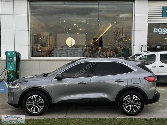 SINDIRGI OTOMOTİVDEN HATASIZ 1.5 DİZEL TİTANİUM KUGA 2020 112.KM