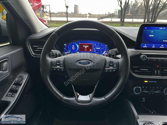 SINDIRGI OTOMOTİVDEN HATASIZ 1.5 DİZEL TİTANİUM KUGA 2020 112.KM