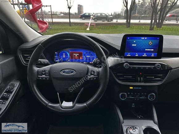 SINDIRGI OTOMOTİVDEN HATASIZ 1.5 DİZEL TİTANİUM KUGA 2020 112.KM