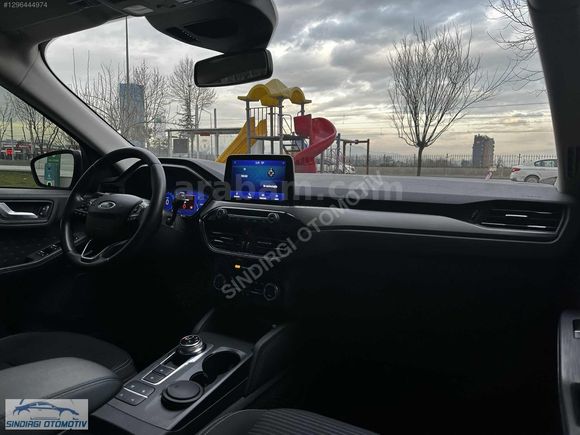 SINDIRGI OTOMOTİVDEN HATASIZ 1.5 DİZEL TİTANİUM KUGA 2020 112.KM