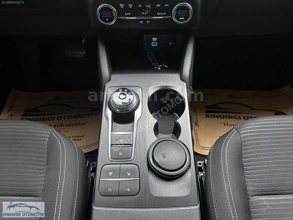 SINDIRGI OTOMOTİVDEN HATASIZ 1.5 DİZEL TİTANİUM KUGA 2020 112.KM