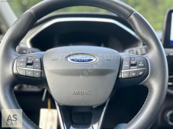 KUGA HATASIZ GARANTİLİ TEKNOLOJİ&KIŞ PAKETLİ EMSALSİZ DÜŞÜK KM