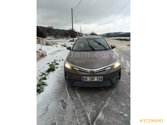 Sahibinden Toyota Corolla 1.4 D-4D Advance 2016 Model