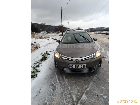 Sahibinden Toyota Corolla 1.4 D-4D Advance 2016 Model