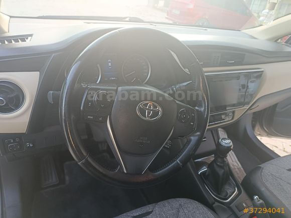 Sahibinden Toyota Corolla 1.4 D-4D Advance 2016 Model