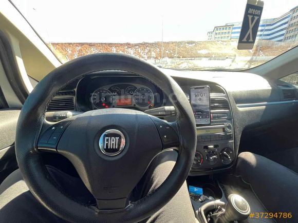 Sahibinden Fiat Linea   DÜŞÜK KM TEMİZ 
