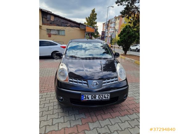 Düşük km Otomatik aile aracı isteyene