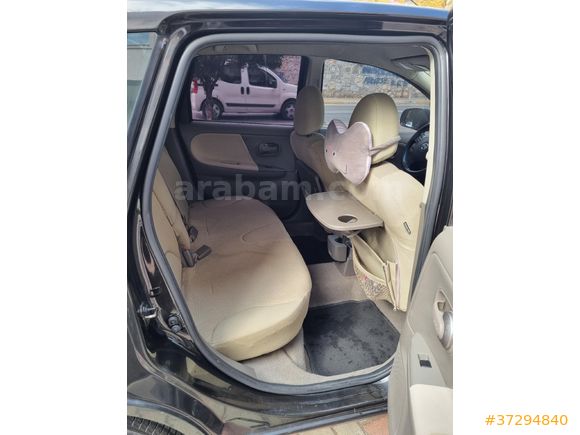 Düşük km Otomatik aile aracı isteyene