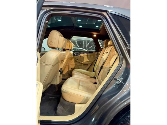 2015 PORSCHE MACAN 99.000 KM DE HATASIZ BOYASIZ EMSALSIZ
