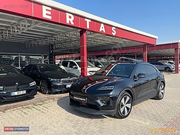 ERTAŞ OTOMOTİV 2024 PORSHE MACAN ELEKTRİKLİ +BOYASIZ+ 7 BİN KM