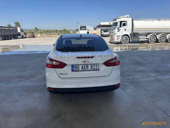 Sahibinden Ford Focus 1.6 TDCi Trend 2012 Model 