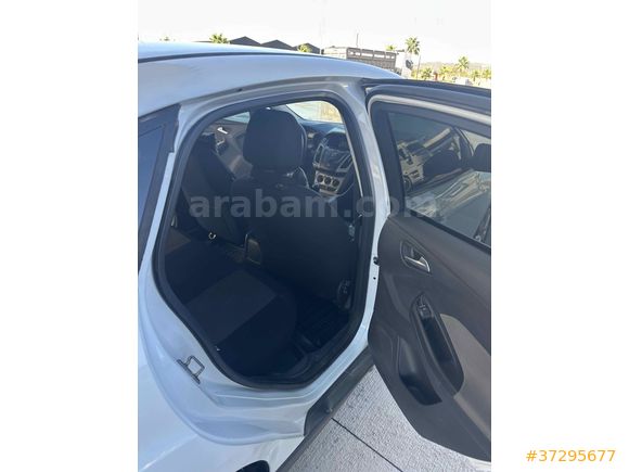 Sahibinden Ford Focus 1.6 TDCi Trend 2012 Model 