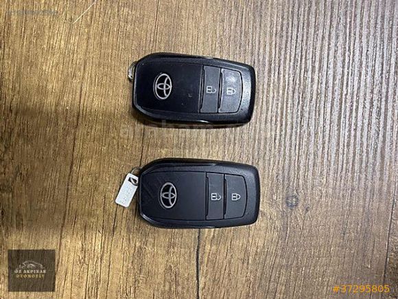 ÖZ AKPINAR OTOMOTİVDEN 1.8 HYBRID FLAME COROLLA CROSS