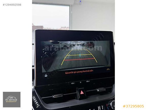 ÖZ AKPINAR OTOMOTİVDEN 1.8 HYBRID FLAME COROLLA CROSS