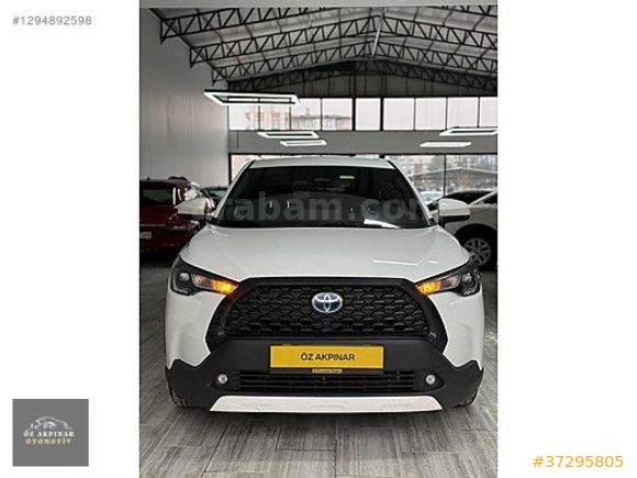 ÖZ AKPINAR OTOMOTİVDEN 1.8 HYBRID FLAME COROLLA CROSS