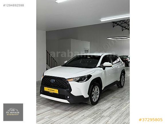 ÖZ AKPINAR OTOMOTİVDEN 1.8 HYBRID FLAME COROLLA CROSS