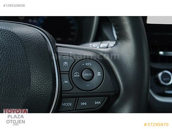 Galeriden Toyota Corolla Cross 1.8 Passion X-Pack 2022 Model Konya