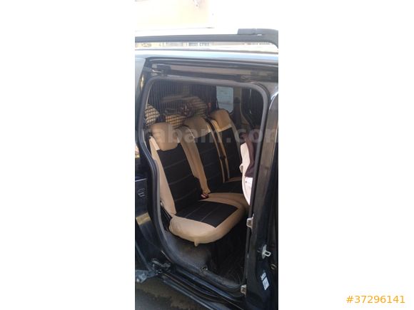 Sahibinden Renault Kangoo Multix 1.5 dCi Authentique 2009 Model  190.000 km Siyah