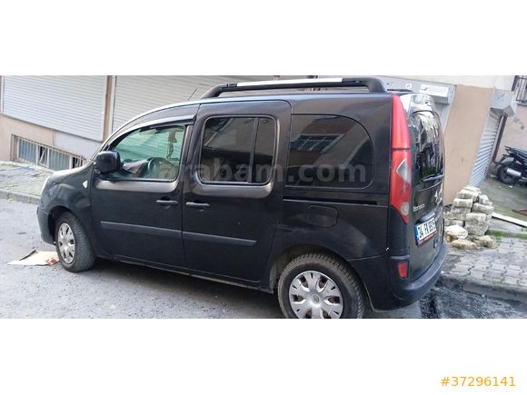 Sahibinden Renault Kangoo Multix 1.5 dCi Authentique 2009 Model  190.000 km Siyah