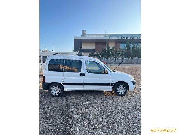 Sahibinden Peugeot Partner 1.9D