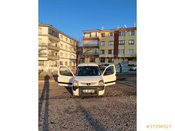 Sahibinden Peugeot Partner 1.9D