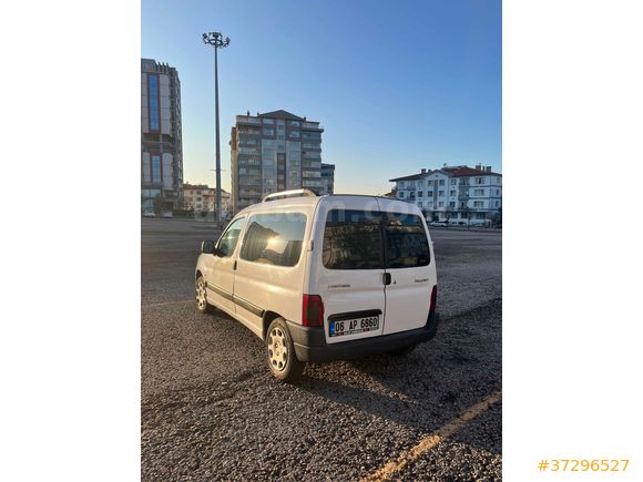 Sahibinden Peugeot Partner 1.9D